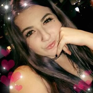 Meet your Posher, Kaitlyn